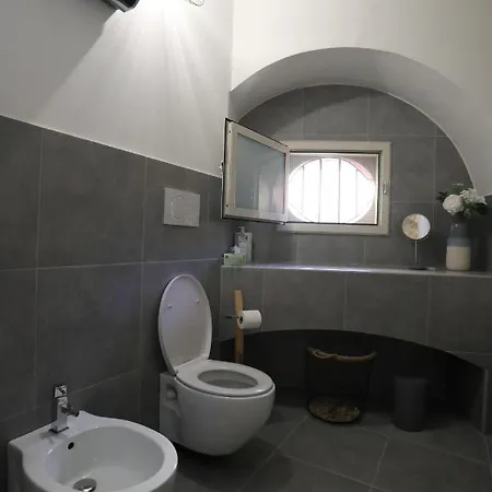 Due Passi Dal Borgo Antico 3 Апартаменты