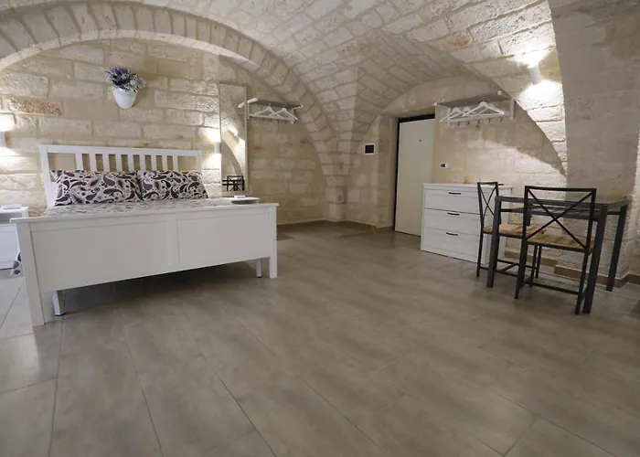 Due Passi Dal Borgo Antico 3 公寓 *