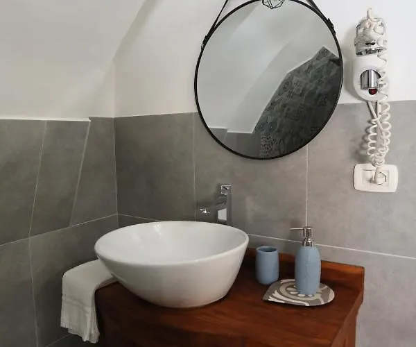 Due Passi Dal Borgo Antico 3 Daire