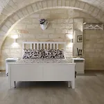 Due Passi Dal Borgo Antico 3 Апартаменты *